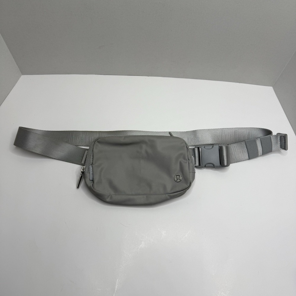 Lululemon Everywhere Belt Bag 1L Silver Drop White Wordmark Crossbody